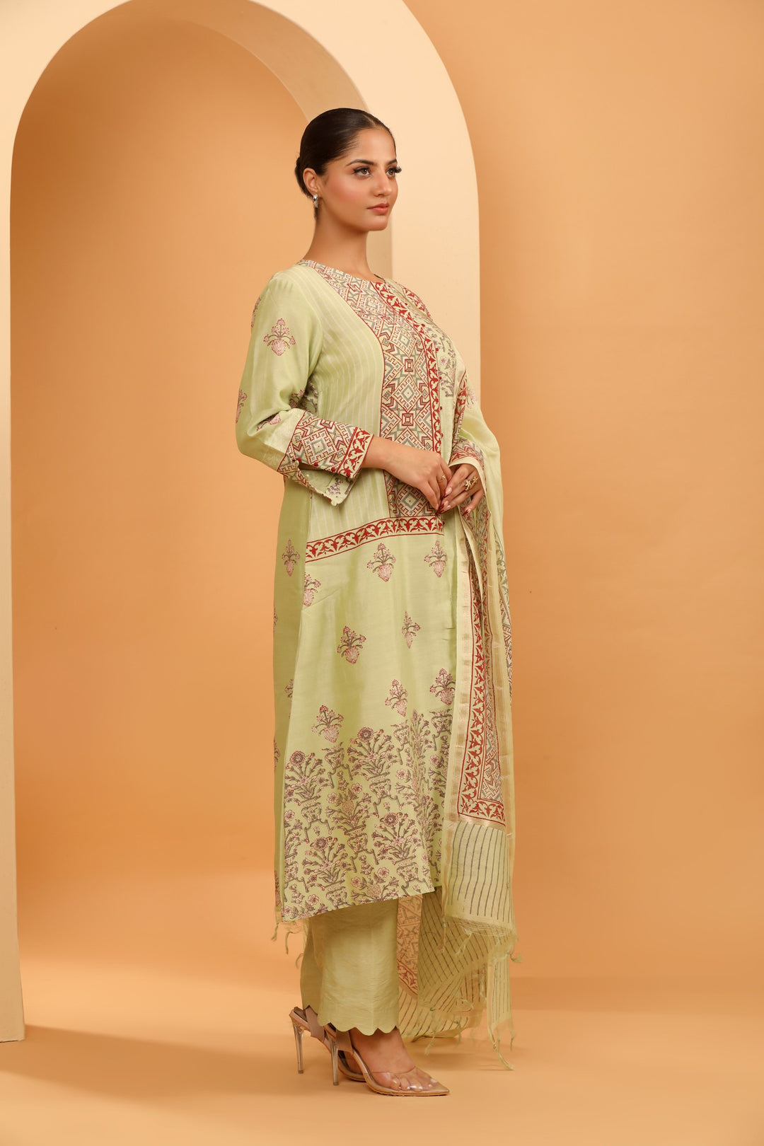 Pista Grace Kurta Set