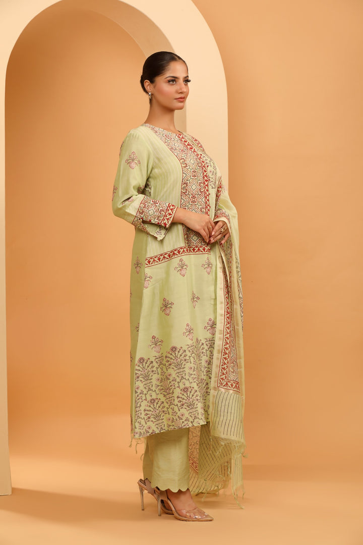 Pista Grace Kurta Set