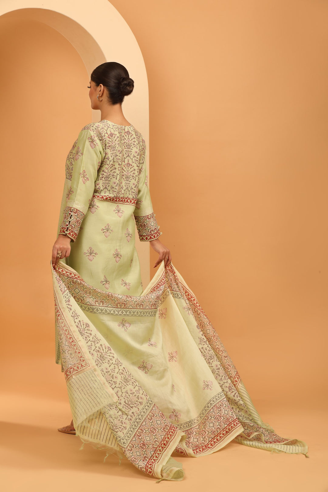 Pista Grace Kurta Set