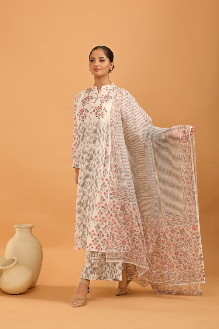 Ivory Garden Kurta Set